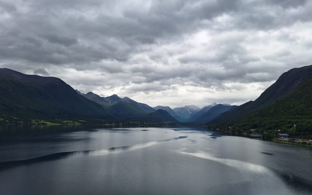 Sea Tel 370 Reliability in the Norwegian Fjords.